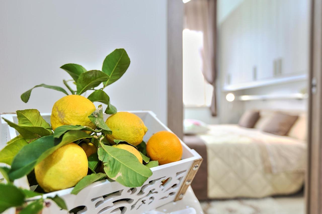 Casa Francesca Apartment Авола Екстериор снимка